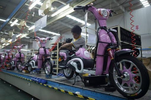 motos electricas china latinoamercia energía renovable emisión de carbono